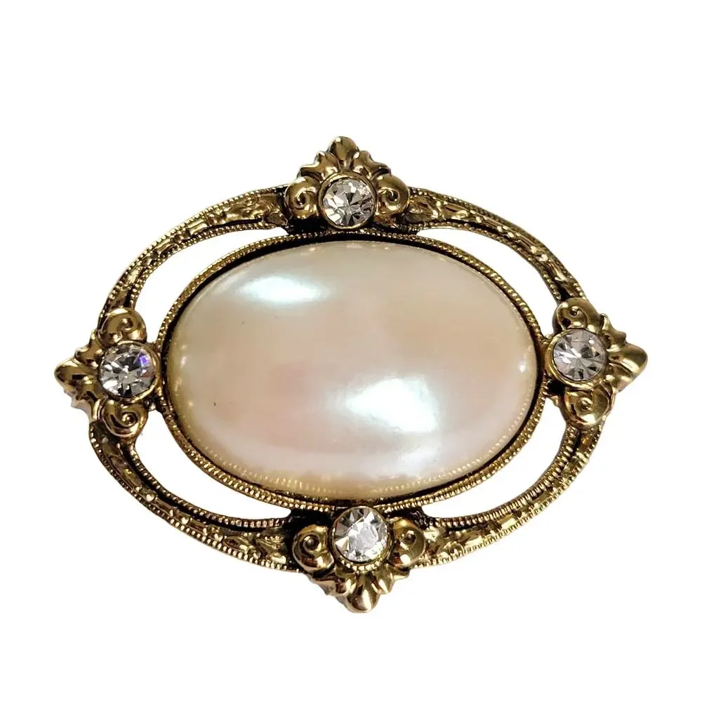 Vintage 1928 Jewelry Co Brooch Oval Faux Pearl Cabochon Rhinestone Gold Tone